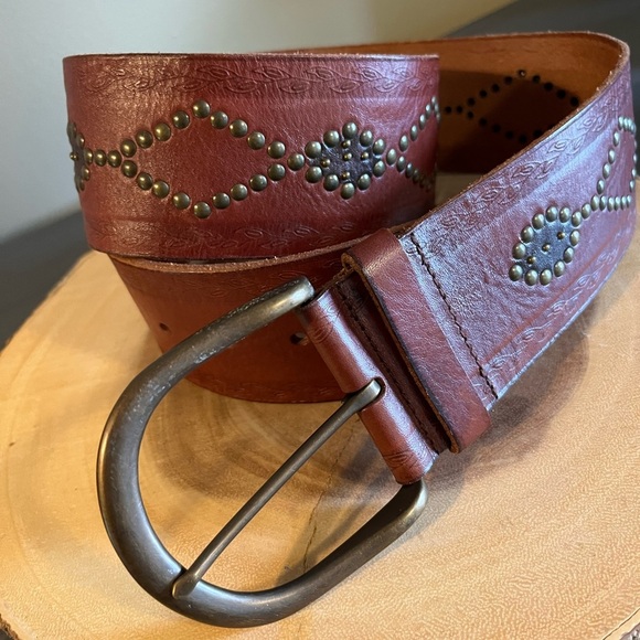 Vintage Fossil Studded Leather Wide Belt - Picture 3 of 7
